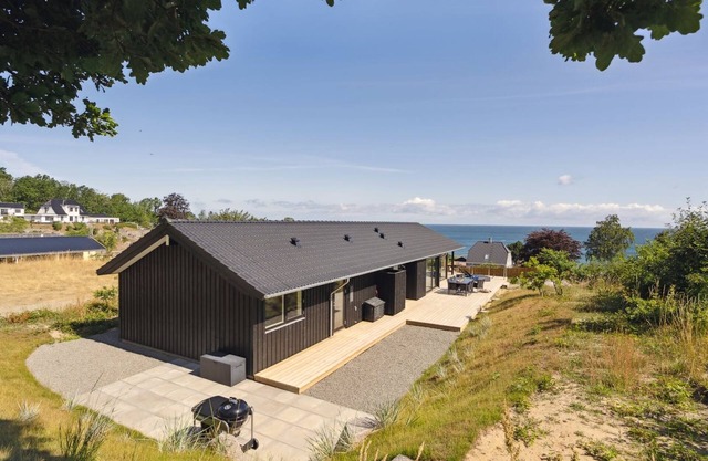 "Maike" - 200m from the sea by Interhome
