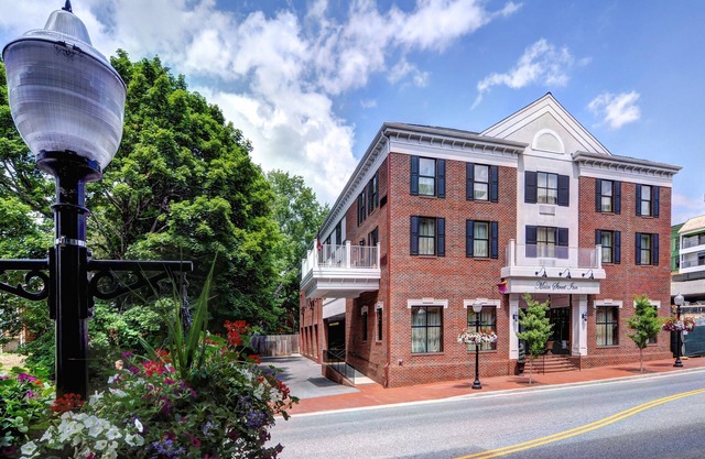 Main Street Inn