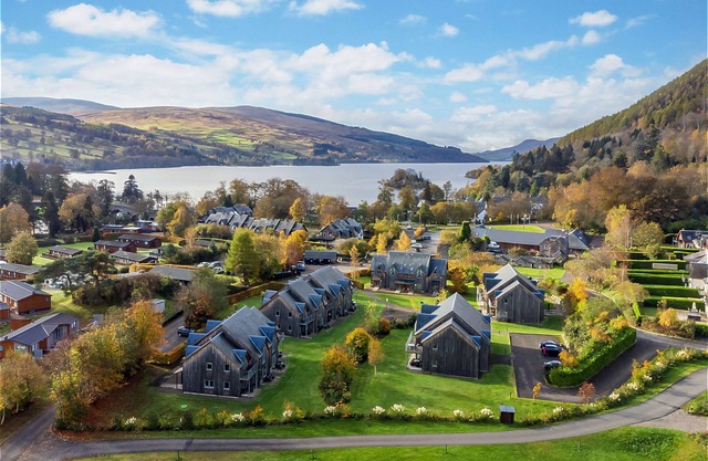 Mains of Taymouth, Kenmore ~ 4* The White House - sleeps 6 guests in 3 bedrooms