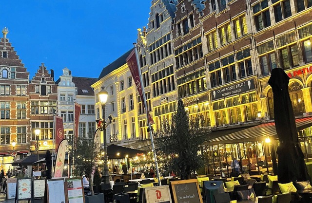 Maison 2 Chambres en Plein Cœur de Bruxelles