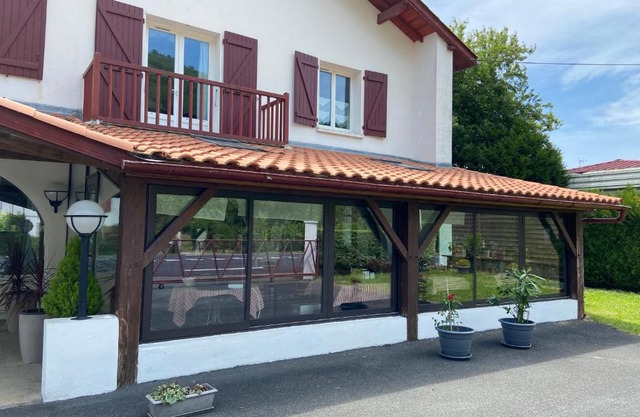MAISON AMORAINA