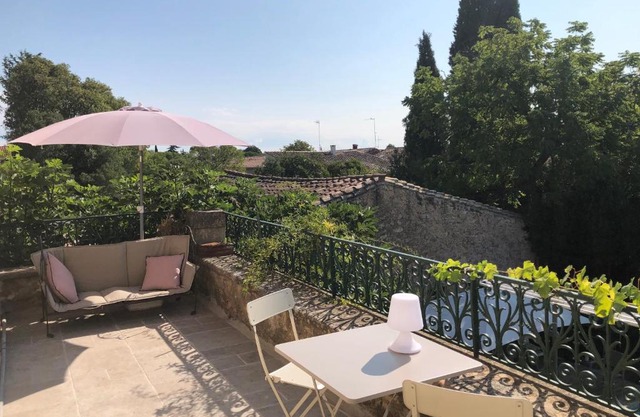 Maison au calme au coeur de village