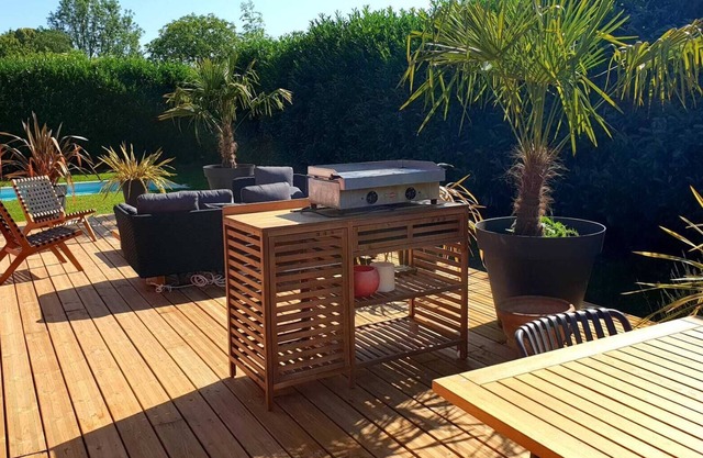 Maison au Calme Avec Piscine