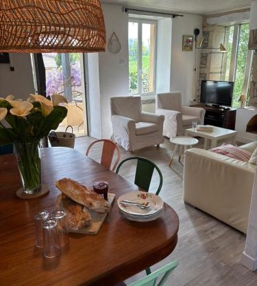 Maison avec Piscine - Vue exceptionnelle - Parisot