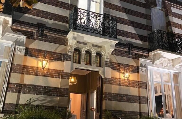 Maison Blanche Chartres - 5* guest house