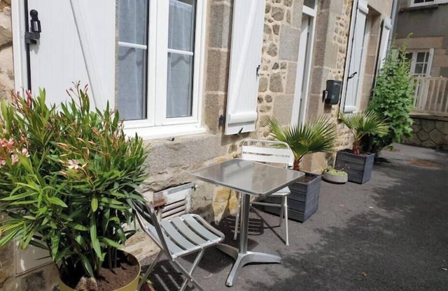 Maison Bord de mer au Calme, 5mn Port , Marché Artisans Locaux Samedi
