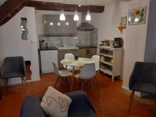 Maison chaleureuse près de lagrasse corbières
