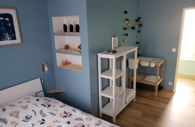 Maison chaleureuse entre mer et campagne