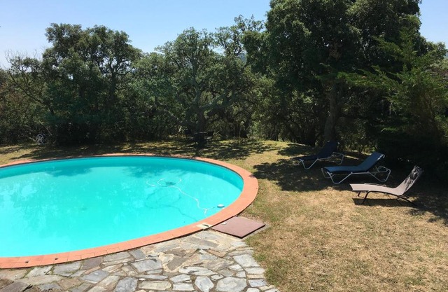 Maison charmante à Montauriol avec jardin et piscine privée.