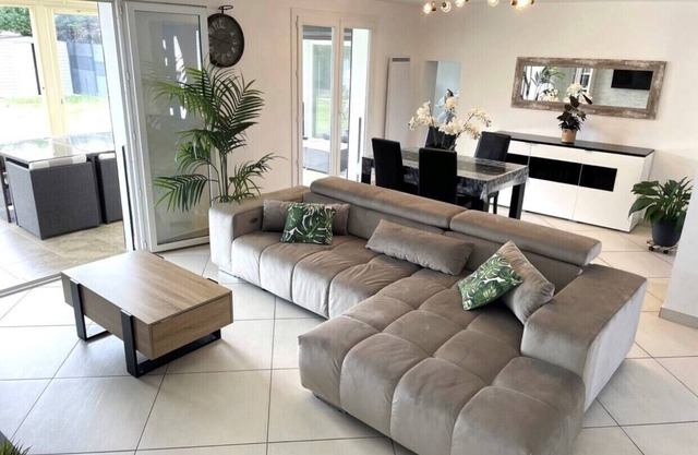 Maison Climatisée Tout Confort Pour 8 Personnes