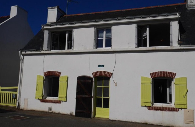 Maison cosy avec jardin, centre de Sauzon, 200m du port, 3 chambres, WiFi, terrasse et barbecue - FR-1-418-211