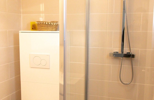 Maison D'hôte La Ferme Du Grand Air - Standard Twin Room with Shared Bathroom 2