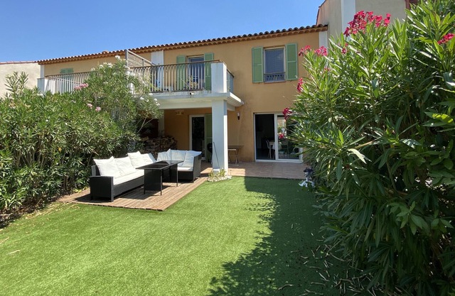 Maison Dans Jolie Copropriété