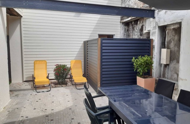 Maison de Bourg Proche de Mauleon. 8 .10 Personnes