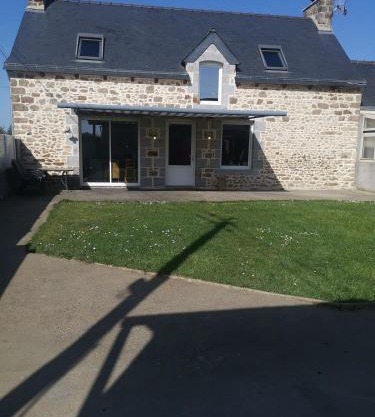 Maison de campagne avec terrain clos