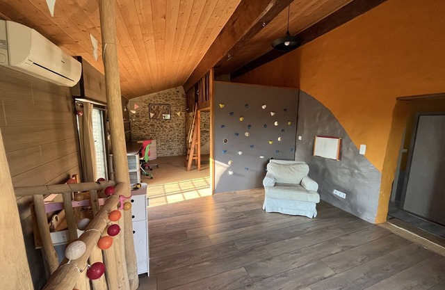 Maison de Campagne Familiale Avec Grande Piscine