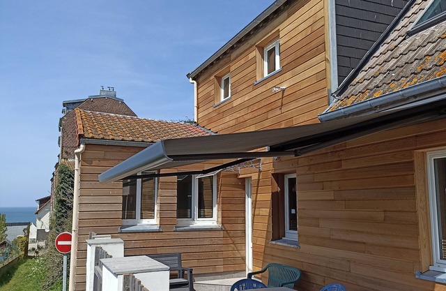Maison de la Mer in Ault - 200 m from the sea - quiet - south-facing - wifi