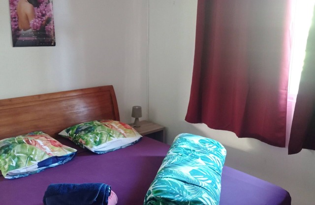 Maison de Vacances 3 Chambres Avec Piscine et Accès mer