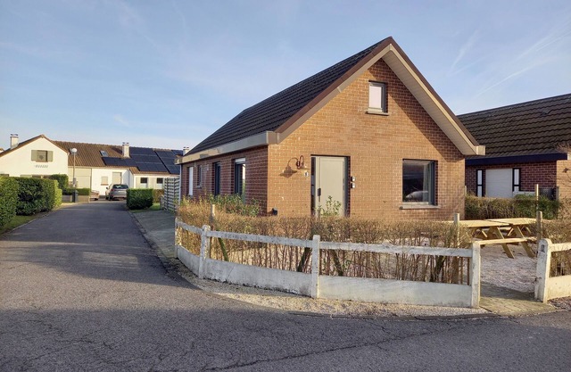 Maison du Coeur, Gezellig en Knus Huisje in Rustige Wijk op 2 km van het Strand