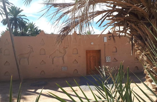 Maison etoile du desert