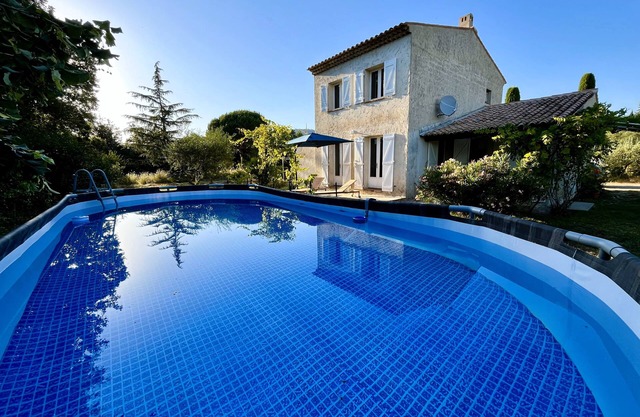 Maison Familiale Calme ET Independante Avec Piscine ET Grand Terrain Arbore