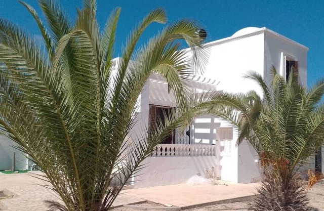 Maison la rose 3 400 m from the beach