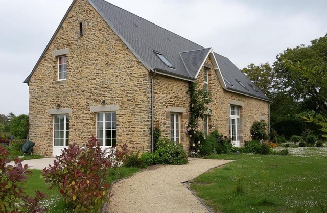 Maison Leonard