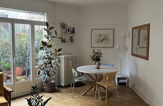 Maison Parisienne Avec Jardin à Deux pas du Père Lachaise