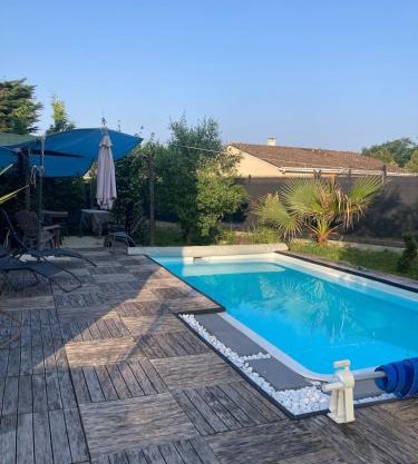 Maison pour 6 personnes avec jardin et piscine