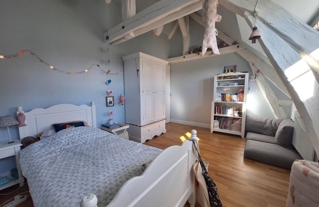 Maison Proche Centre Ville Avec Piscine et Jardin, Idéale Pour les Familles