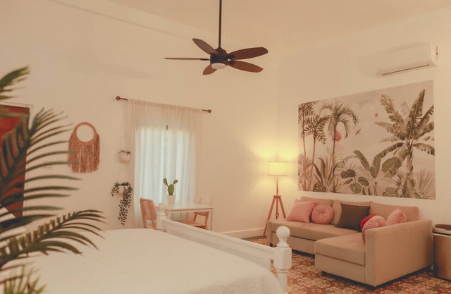 Maison Rouge -Room #1