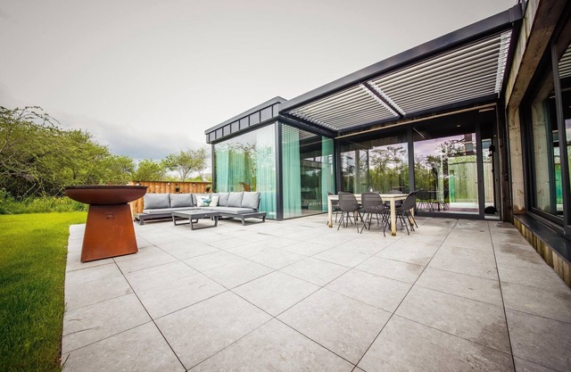 Maison Sauvage super modern near Somme-Leuze