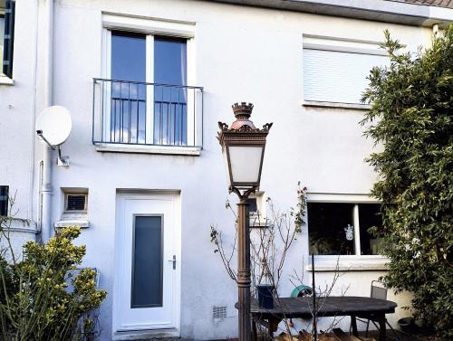 Maison spacieuse a Maurepas avec jardin et terrasse