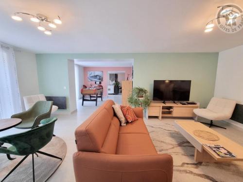 Maison spacieuse avec jardin, près de Disneyland et Reims, idéale pour familles et amis - FR-1-532-22