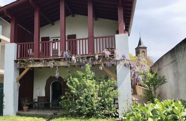 Maison Typique au Pays Basque