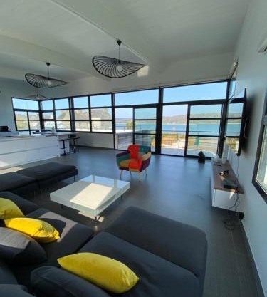 MAISON VILLA montmarin VUE MER BRETAGNE NORD VERS ROSCOFF CARANTEC MORLAIX PLOUESCAT LOCQUENOLE AVEC SON SPA ET SA VUE MER