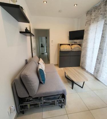 Maisonnette avec jardin
