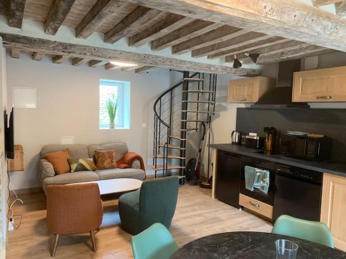 Maisonnette de charme avec option Piscine intérieure privée chauffée