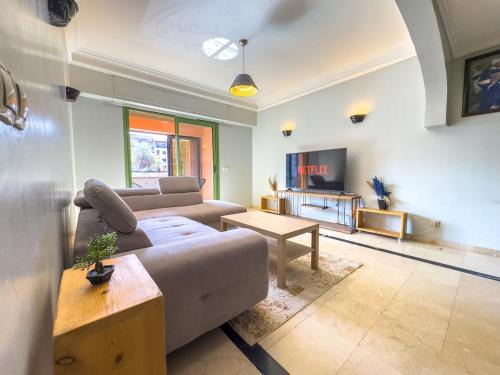 Majorelle Cozy Apartment Garden 2-Balcony Downtown