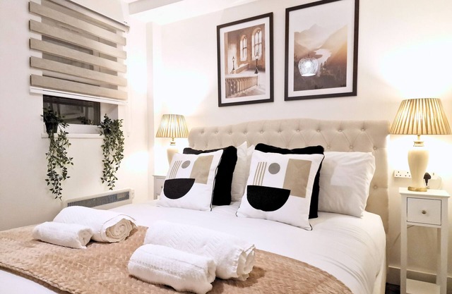 Manchester City Centre- 2 Bedroom Flat By Bevolve