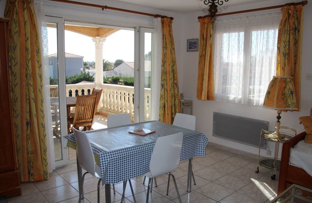 MANON NearSEA FullSouth Terrace Airconditioned ClosedParking ElectricityINCLUDED