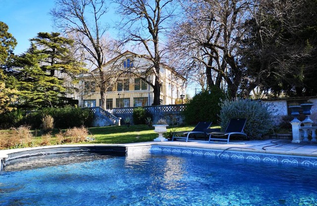 Manoir le Roure