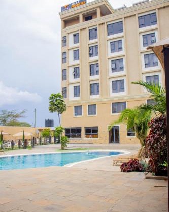 Mara Frontier Hotel