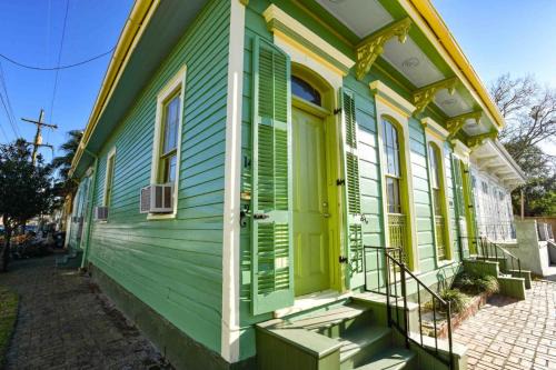 Marais Gem - Monthly 1BR Rental