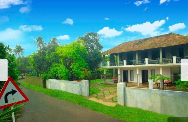 Marari omanapuzha beach villa with 2rooms