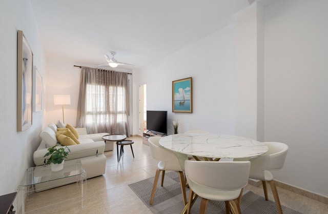 Maravilloso apartamento junto al mar a 5 km Cádiz