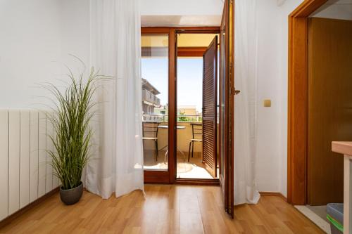 Mareta Biograd Apartment