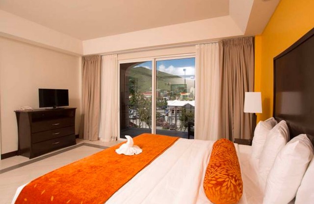 Maria's By the Sea Hotel