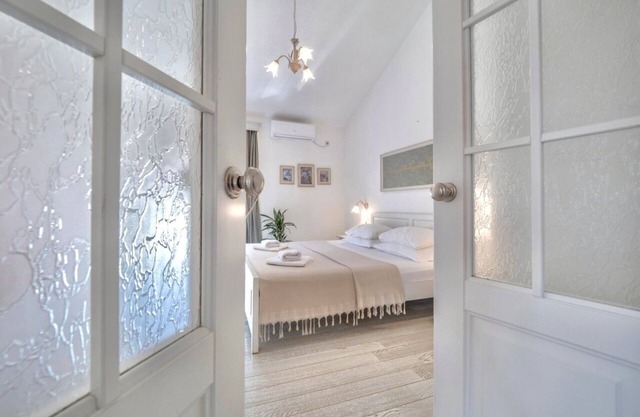 Marinero Apartments-One bedroom apartment with Spa bath