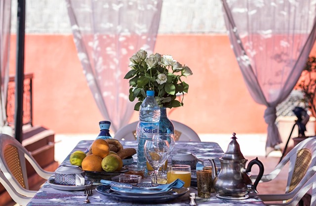 MARRAKECH MEDINA - BOUTOUIL -BAB AYLEN -RIAD SUNNY - QUIET NOT OVERLOOKED